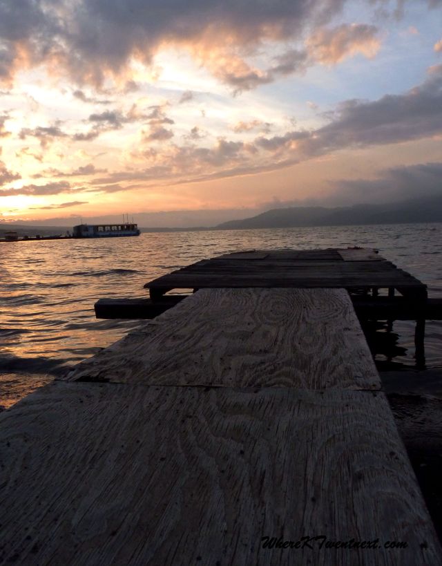 Yamanakako pier sunset